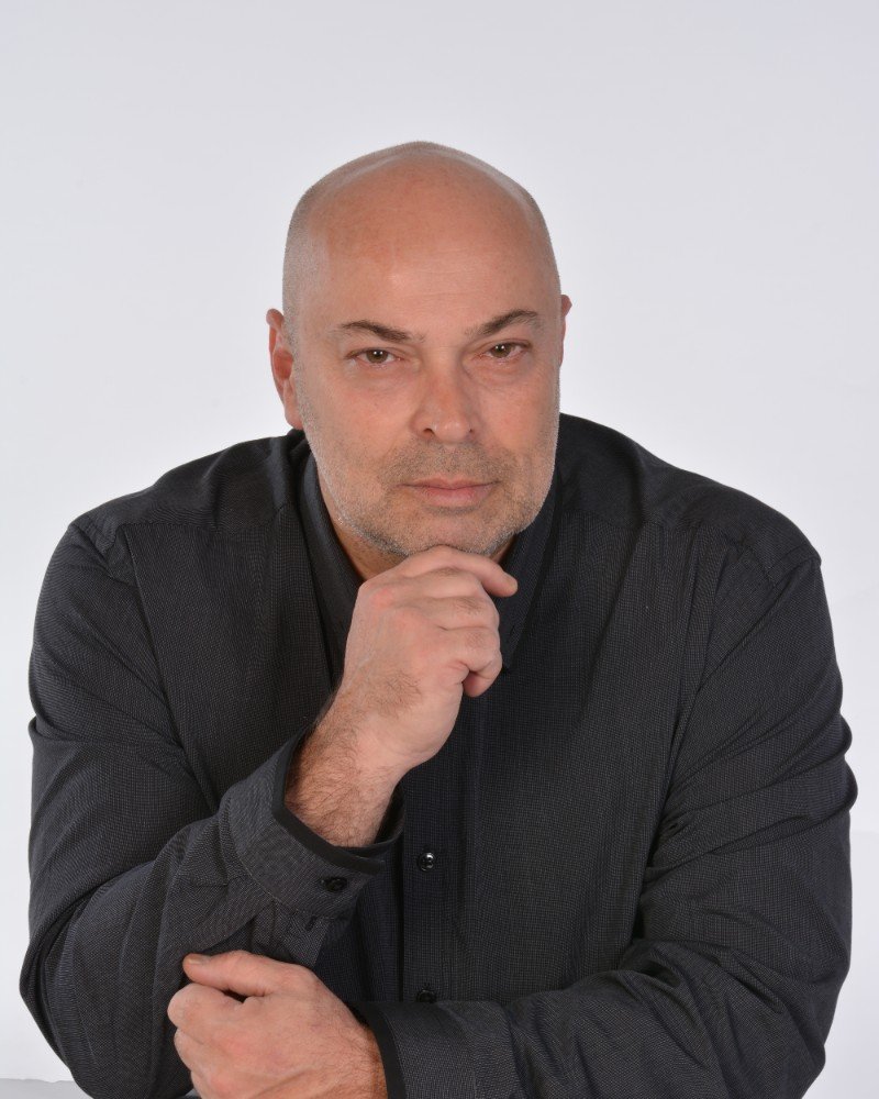תמונה של אהוד לסלו