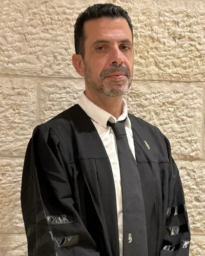 תמונה של גולן לוי