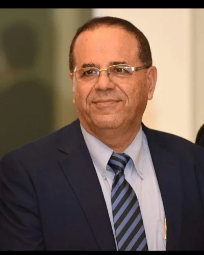 תמונה של איוב קרא