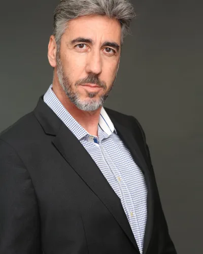 תמונה של אליהו בן עזרא